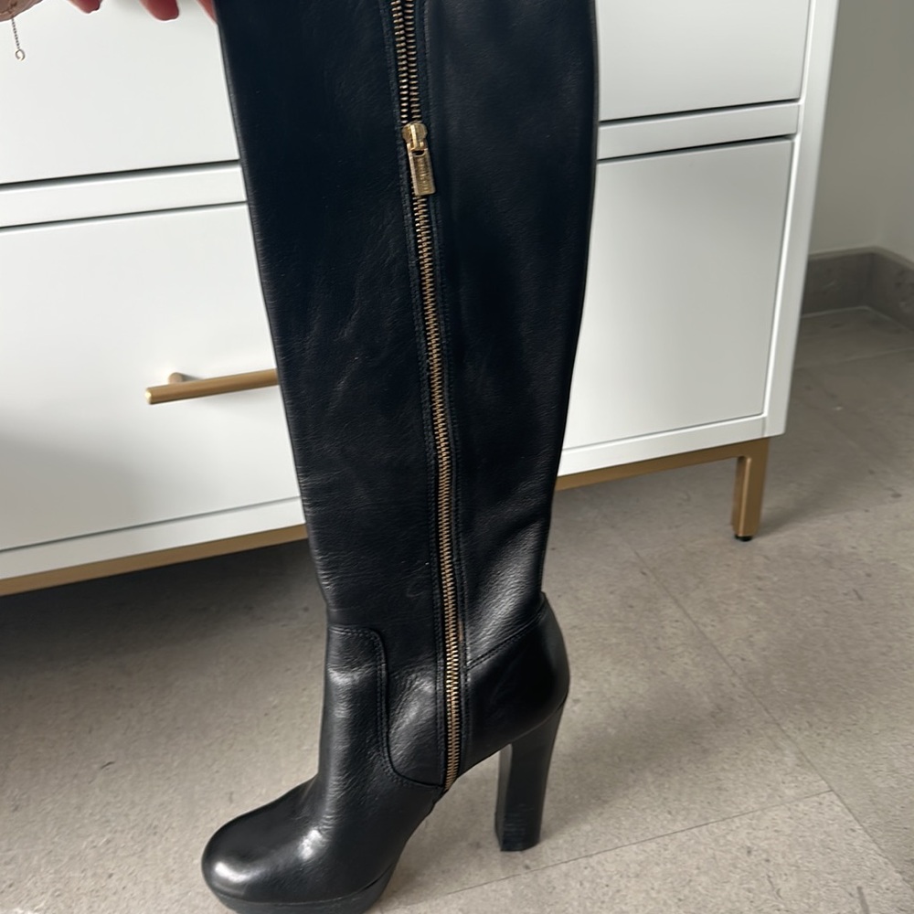 Michael kors platform boots